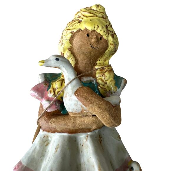 'Betsy the Goose Girl' from Poppets by Poppytrail, Helen Slater Metlox Pottery - Picture 1 of 9